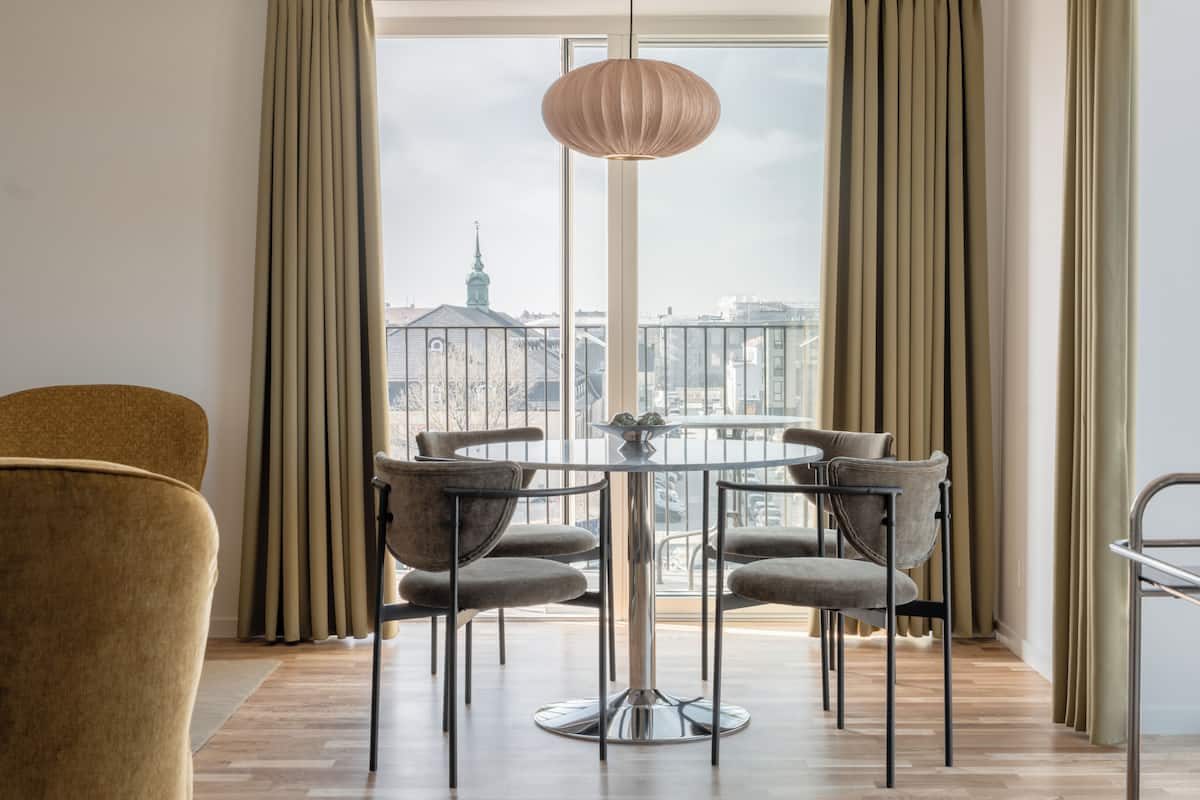 Leilighet – design, 2 soverom | Spiseområde på rommet