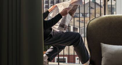 Clover House by Daniel&Jacob's