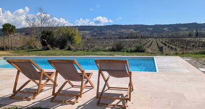 Maison familiale, rénovée, avec piscine chauffée & jardin