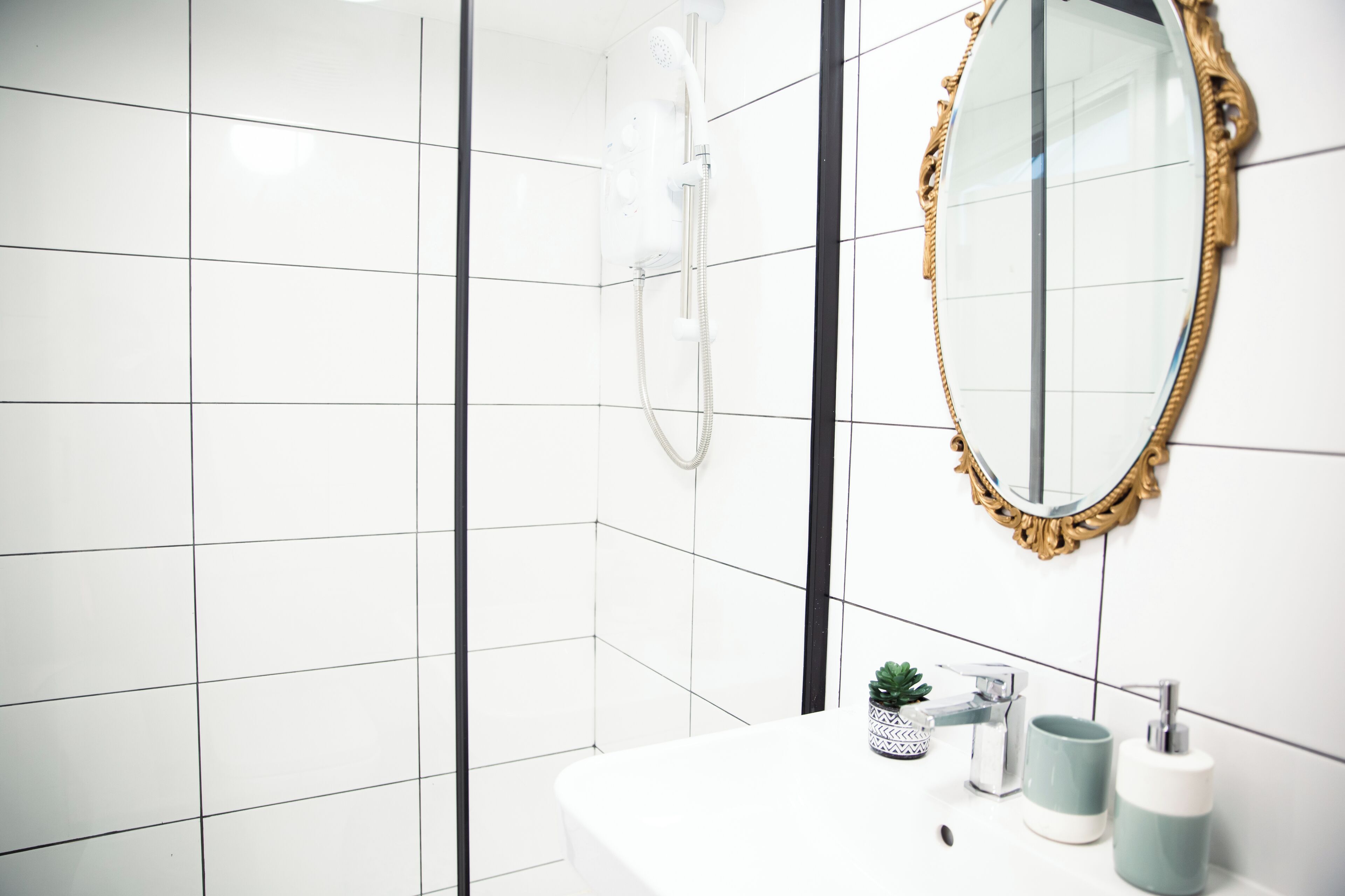 淋浴設備、提供毛巾、廁紙