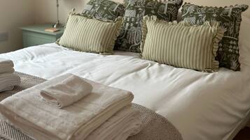 5 bedrooms, iron/ironing board, travel cot, WiFi