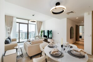 Apartment - Palace Residence - 910 - DC (Dubai)