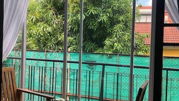 Habitación Deluxe doble | Caja fuerte, cortinas opacas, sistema de insonorización y wifi gratis