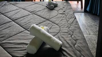 Habitación Deluxe doble | Caja fuerte, cortinas opacas, sistema de insonorización y wifi gratis