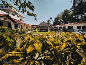 Courtyard - Sands Courtyard (Tajpur)