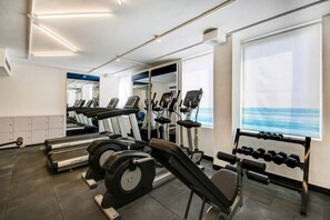 House | Fitness facility - Sunday Hotel Chandigarh Zirakpur (Dera Bassi)
