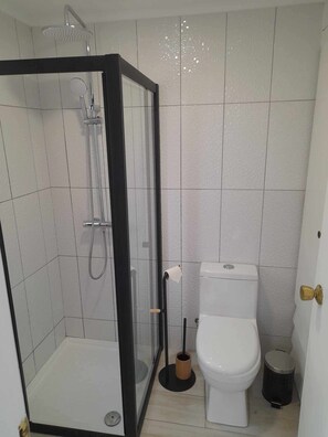 Towels, toilet paper