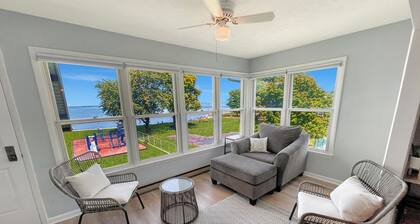 Cozy 1-bedroom waterfront condo in peaceful Port Clinton