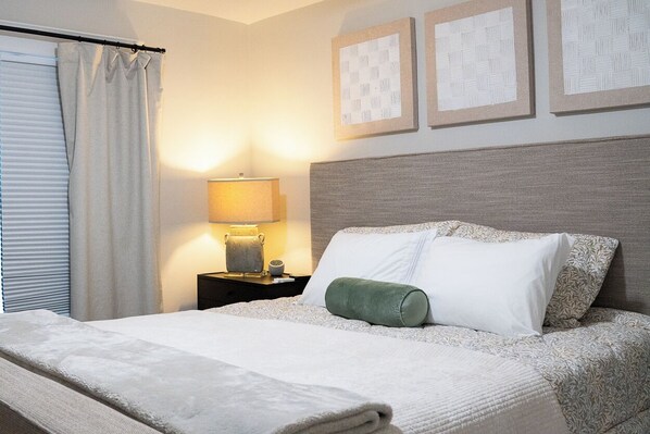 2 bedrooms, desk, free WiFi, bed sheets