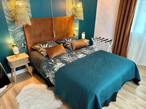 2 bedrooms, iron/ironing board, free WiFi, bed sheets