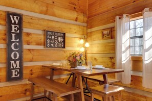 Apartment (0 Bedroom) | Interior