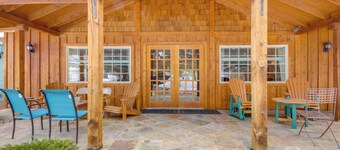 Views + Trail Access: Scenic Montana Ranch Retreat