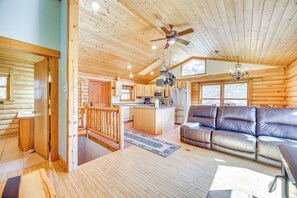 Casa (2 Bedrooms) | Interior