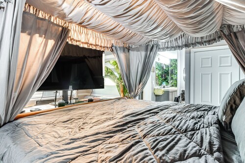 1 Mi to Dtwn & UGA Campus: Cozy Athens Getaway!