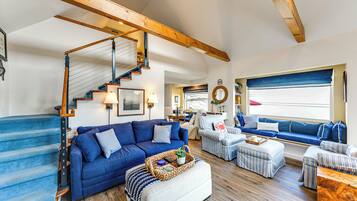 House (1 Bedroom) | Interior