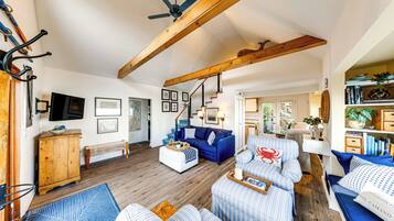 House (1 Bedroom) | Interior