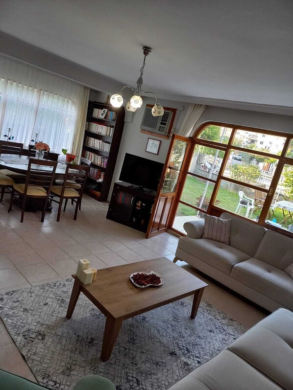 Living area - Villa Yıldırım Armutalan Marmaris (Marmaris)