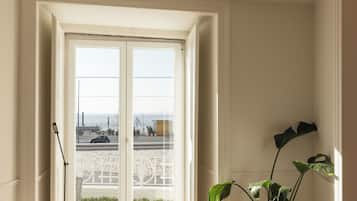 1 chambre, espace de travail pour ordinateur portable