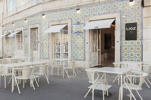 Front of property - LIOZ Lisboa (Lisbon)