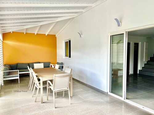 Villa Flamboyant 4 bedrooms. Domaine de Bas Vent