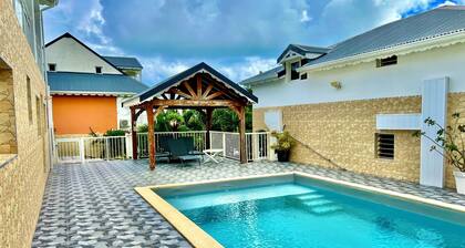 Villa Hibiscus 3 bedrooms. Domaine de Bas Vent.
