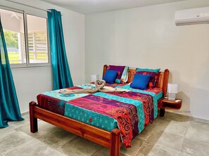 3 bedrooms, iron/ironing board, travel cot, WiFi
