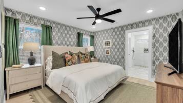 3 soverom, strykejern/-brett, wi-fi (inkludert) og sengetøy