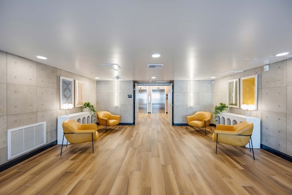 Apartment | 2 bedrooms - Luxury 2BR by Oneluxstay (Los Angeles)