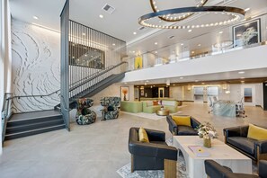 Apartment | Exterior - Luxury 2BR by Oneluxstay (Los Angeles)