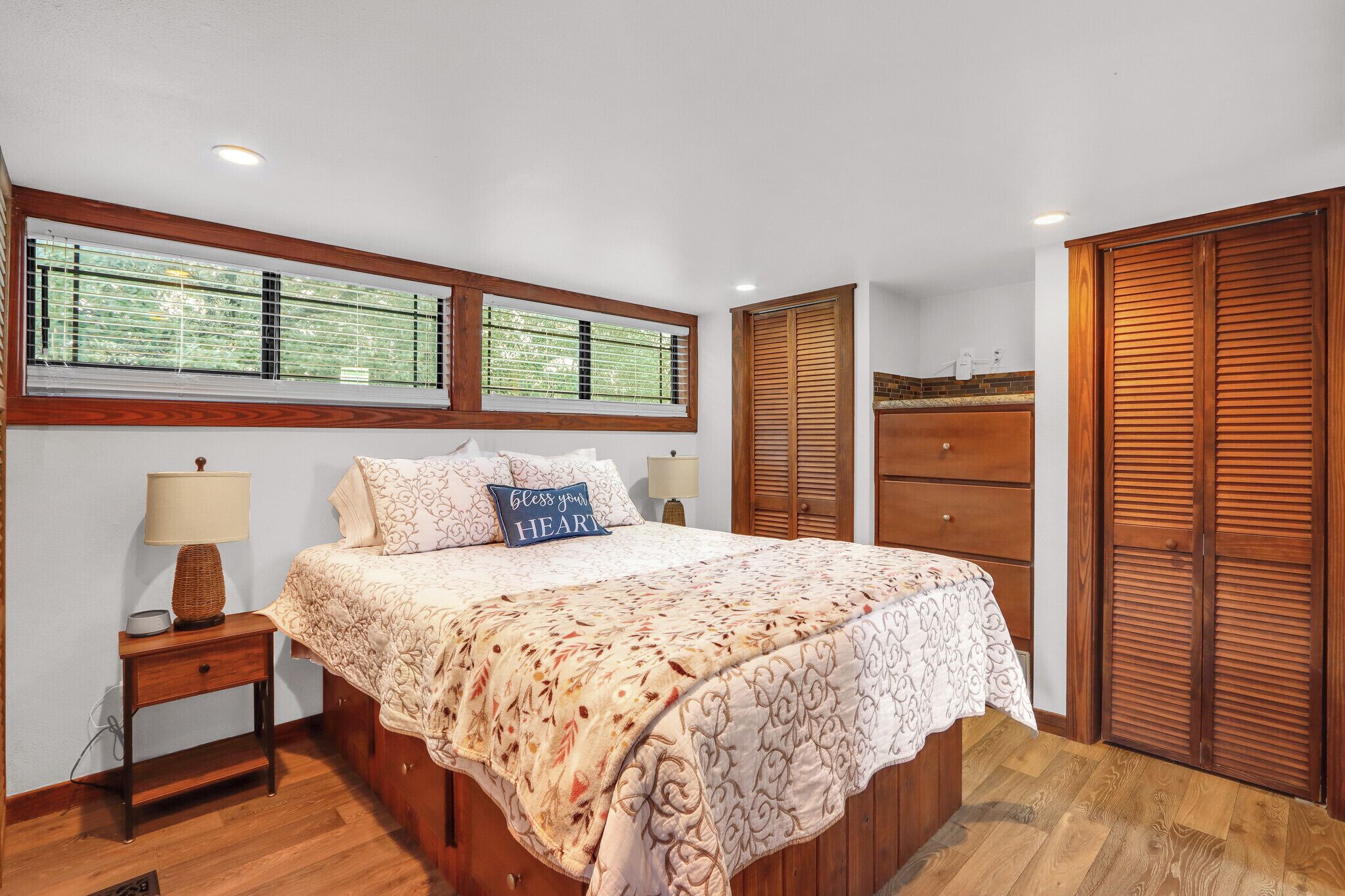 2 chambres, Wi-Fi, draps fournis