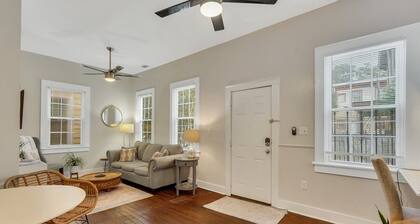 Hidden Historic District Gem in Walkable Location by Lucky Savannah