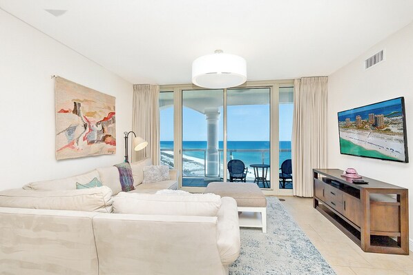 Smart TV - P5-1509 2B Gulf Front Summer Savings! (Pensacola Beach)