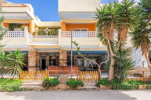 Fachada del alojamiento