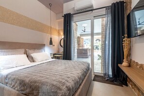 1 chambre, fer et planche à repasser, Wi-Fi gratuit