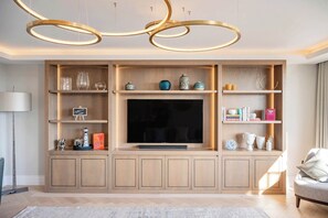 TV, offices