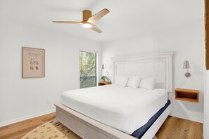 4 chambres, fer et planche à repasser, Wi-Fi gratuit, draps fournis