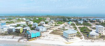 🧜The Gulf Club🧜 Beach Views | Private Pool | Walk to Beach