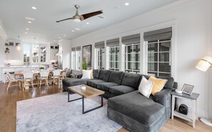 Smart TV - Luxury Home in Seagrove Beach + Gulf Views & Bikes (Santa Rosa Beach)