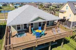 House, 3 Bedrooms | Outdoor dining