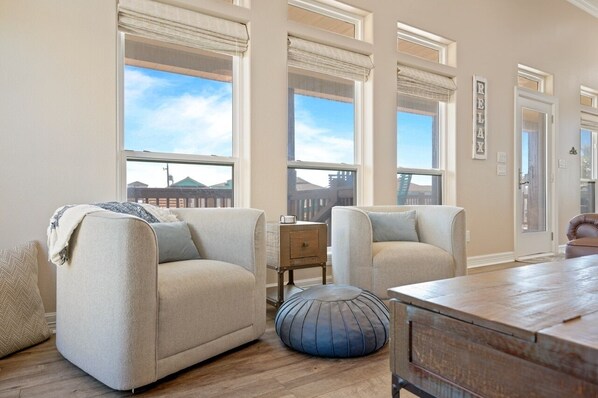 House, 3 Bedrooms | Interior