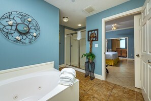 Condo, 3 Bedrooms | Bathroom | Shampoo - Phoenix West 2105 3 Bedroom Condo (Orange Beach)