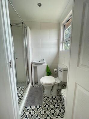 House, 1 Bedroom, Smoking, Balcony | Bathroom - Green Cottage, Elgin Grabouw (Grabouw)