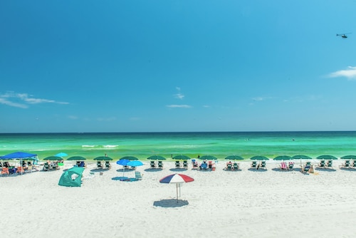 ☀️FAB Gulf Views-Pool-Water Taxi-Beach Service-Destin on the Gulf 303☀️