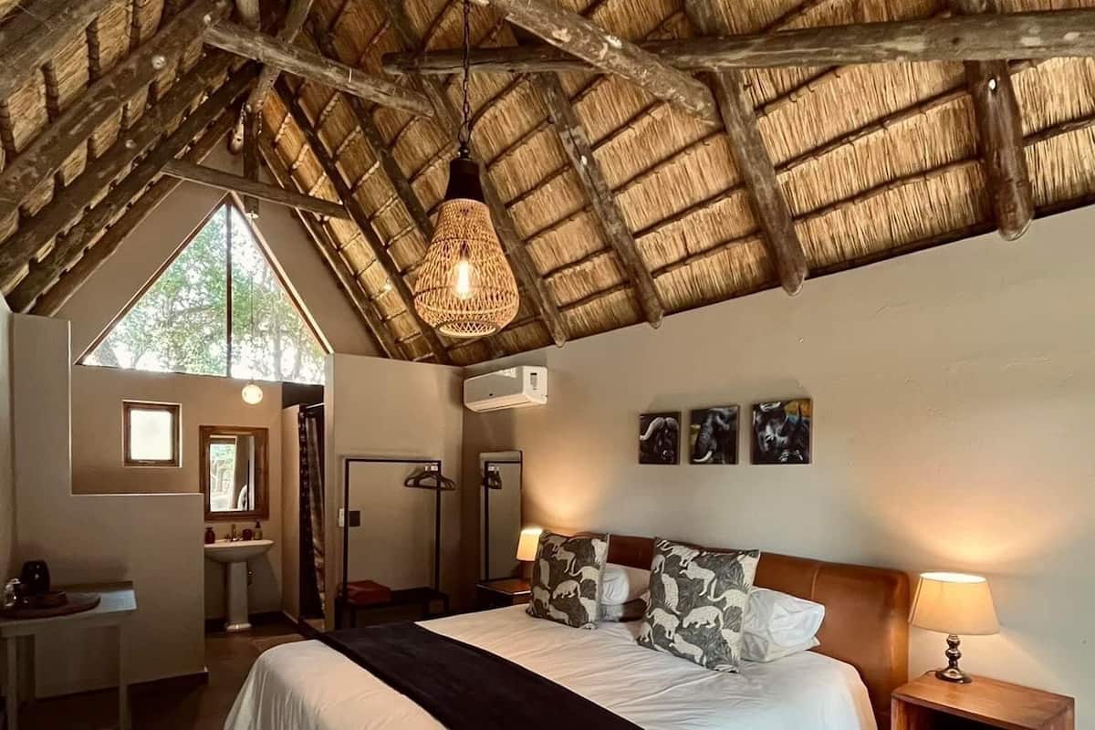 Singola Luxury, vista fiume | Ferro/asse da stiro, Wi-Fi gratuito