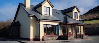 Tranquil Dingle Hideaway