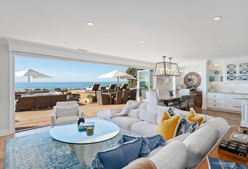 Seacliff Beach Retreat Amazing Beachfront for 6