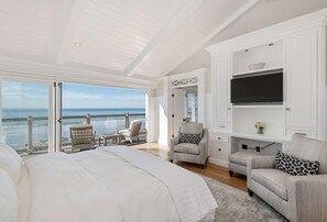 3 habitaciones, decoración personalizada y muebles diferentes