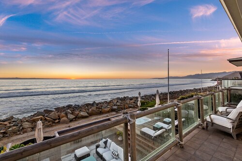 Seacliff Beach Retreat Amazing Beachfront for 6