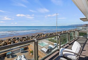 House, Multiple Beds, Hot Tub, Ocean View (Seacliff Beach Retreat) | Property grounds