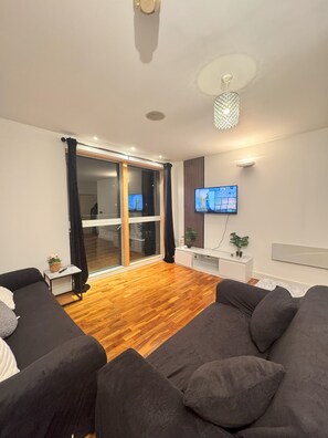Smart TV, DVD player, video library